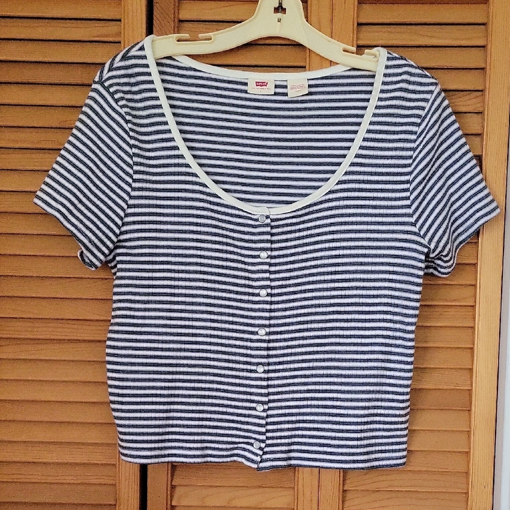Levi's Striped Boxy Cropped Button-Down Shirt